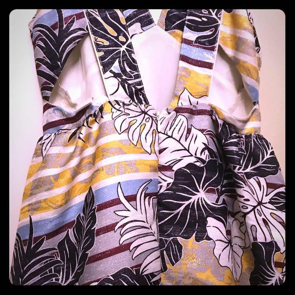 Hawaiian vacation dress 🏝